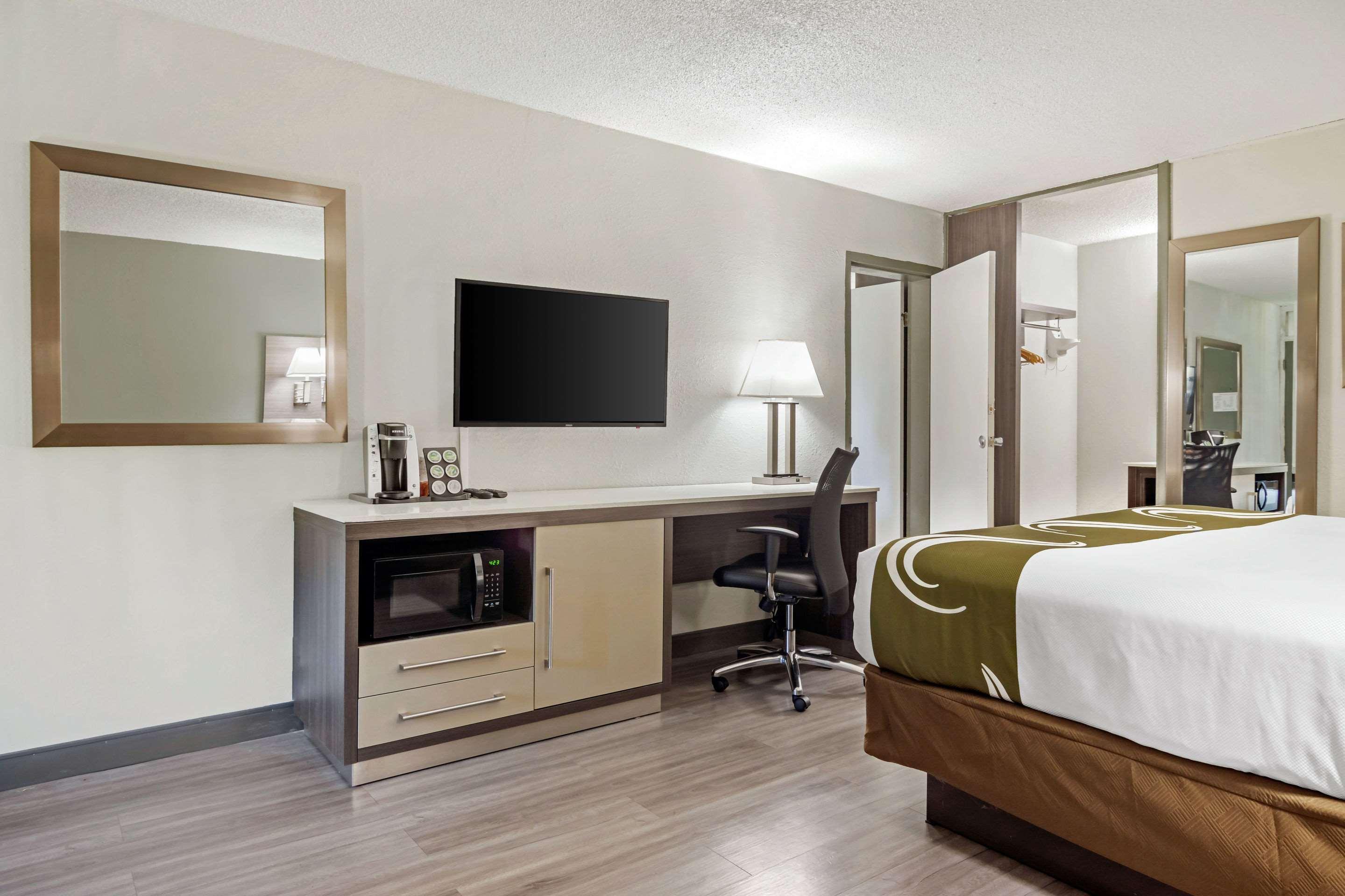 Quality Inn & Suites Cartersville Eksteriør billede