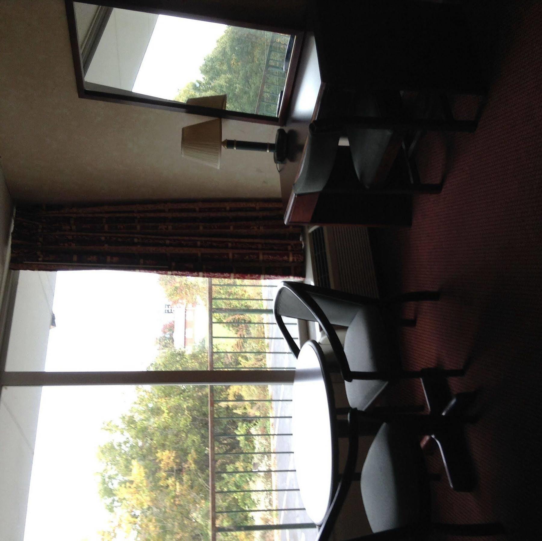 Quality Inn & Suites Cartersville Eksteriør billede